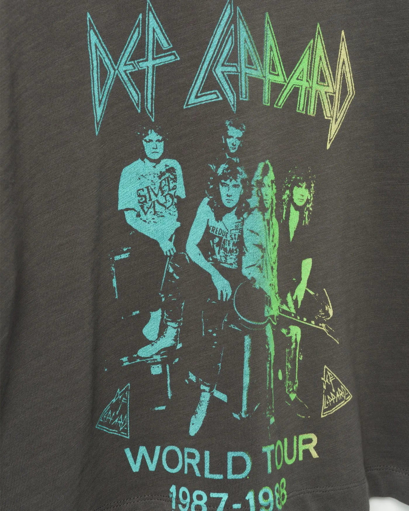 WOMENS DEF LEPPARD WORLD TOUR CROP SLUB TEE sold by Junk Food Clothing product image thumbnail 4