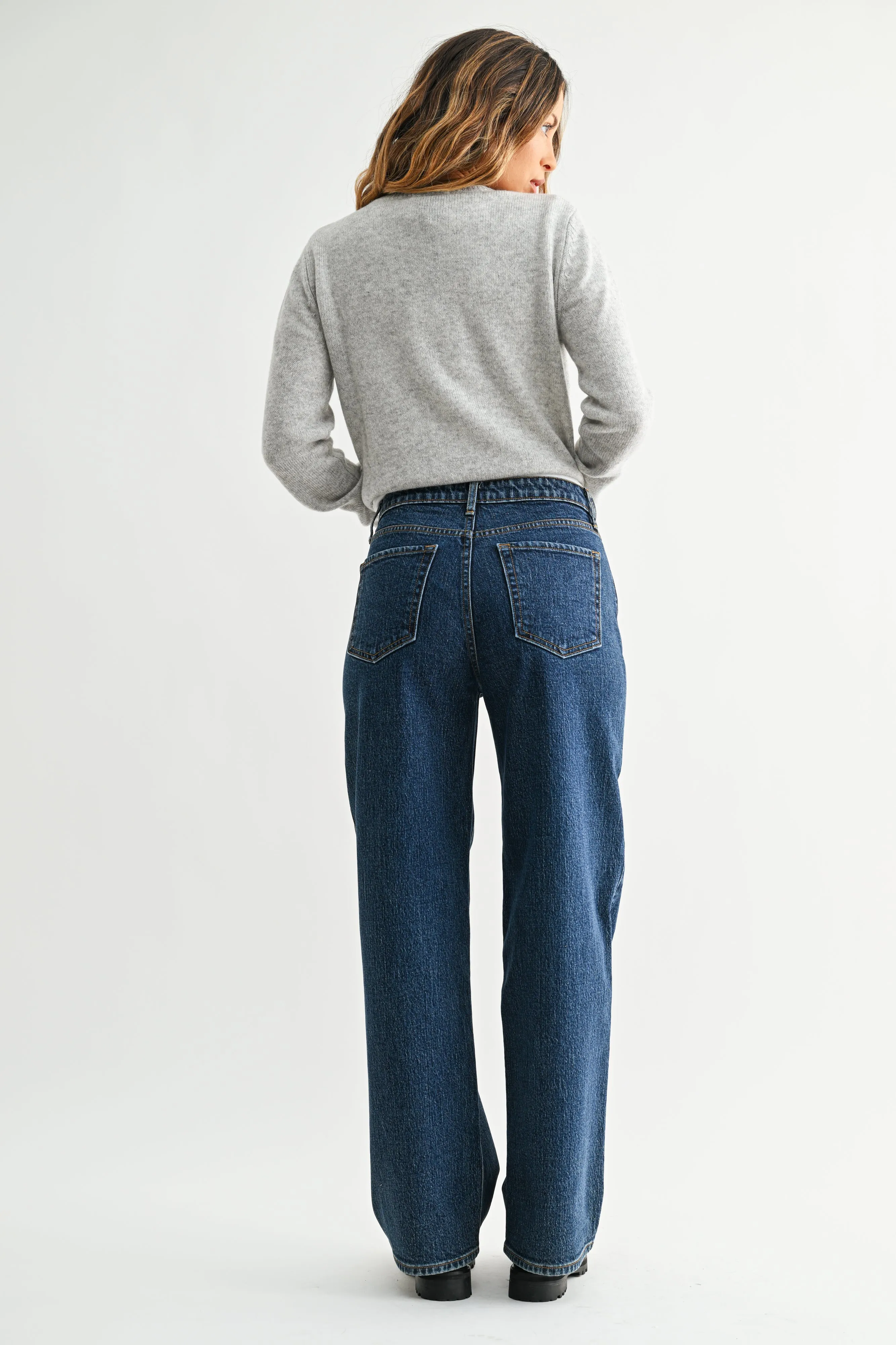 Avery Full Length Straight Jean sold by Just USA product image thumbnail 3
