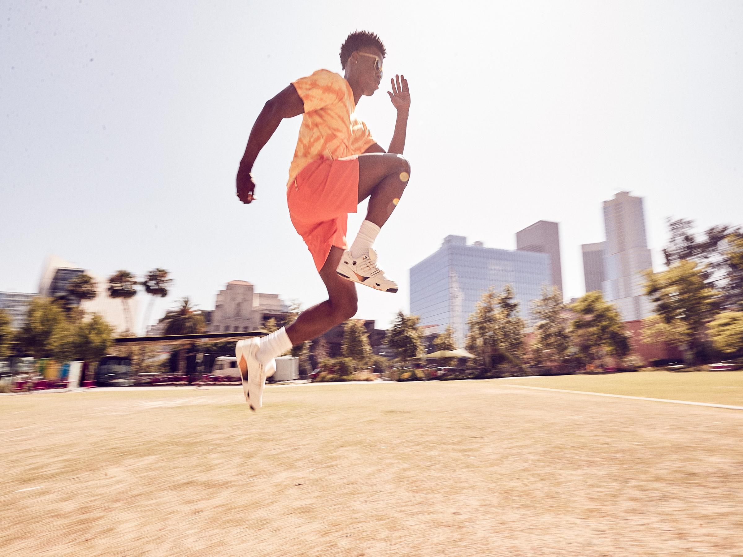 K07397-138 | Men's Si-18 Premier | Snow White/Navy/Honey Gold sold by K-Swiss product image thumbnail 2