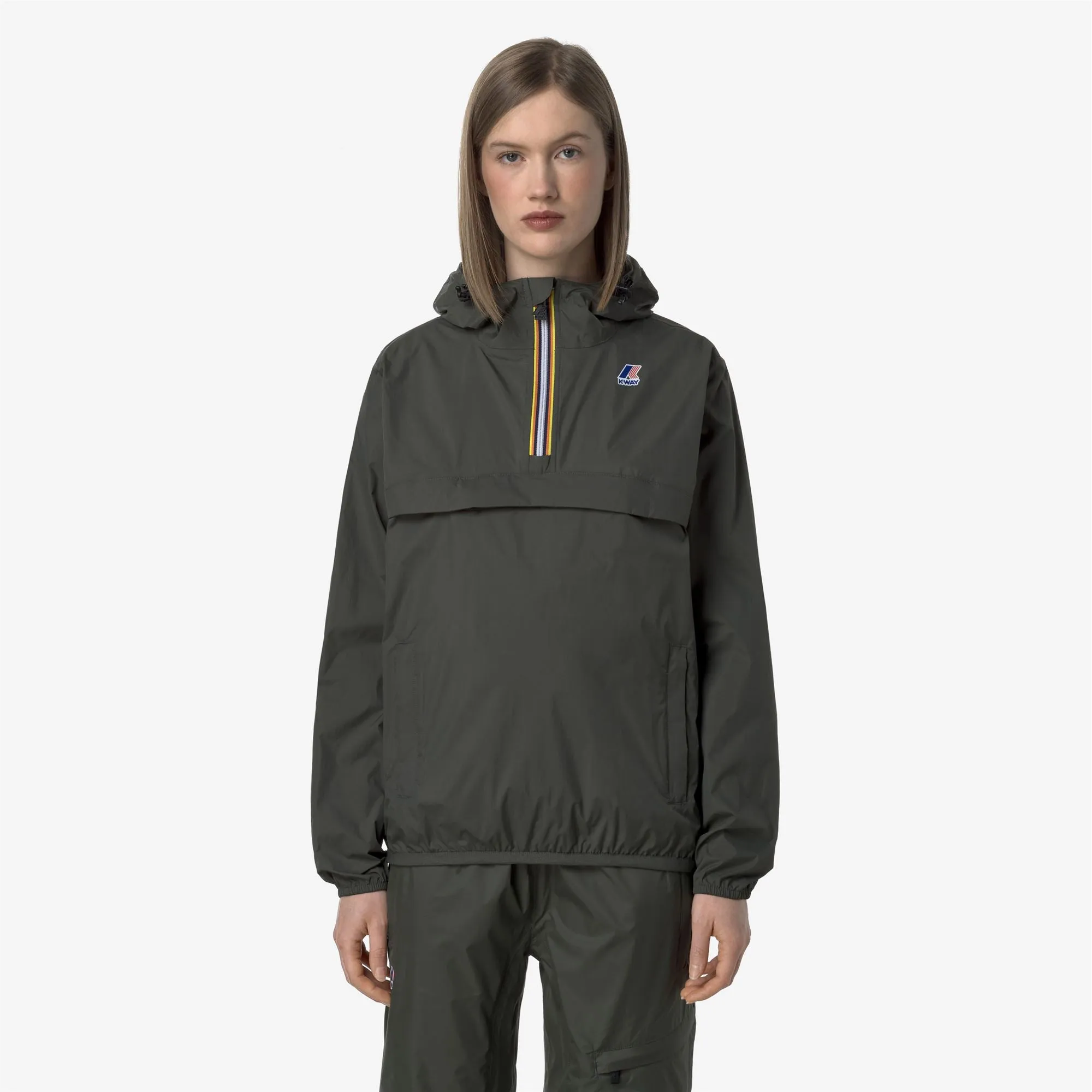 LE VRAI 4.0 LEON - Jackets - Mid - UNISEX - GREEN BLACKISH sold by K-Way product image thumbnail 4