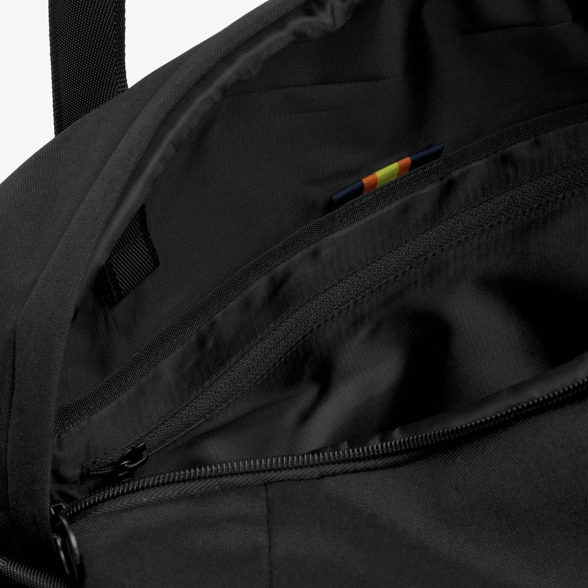 SIRIUS - Bags - Duffle - Unisex - Black Pure sold by K-Way product image thumbnail 3