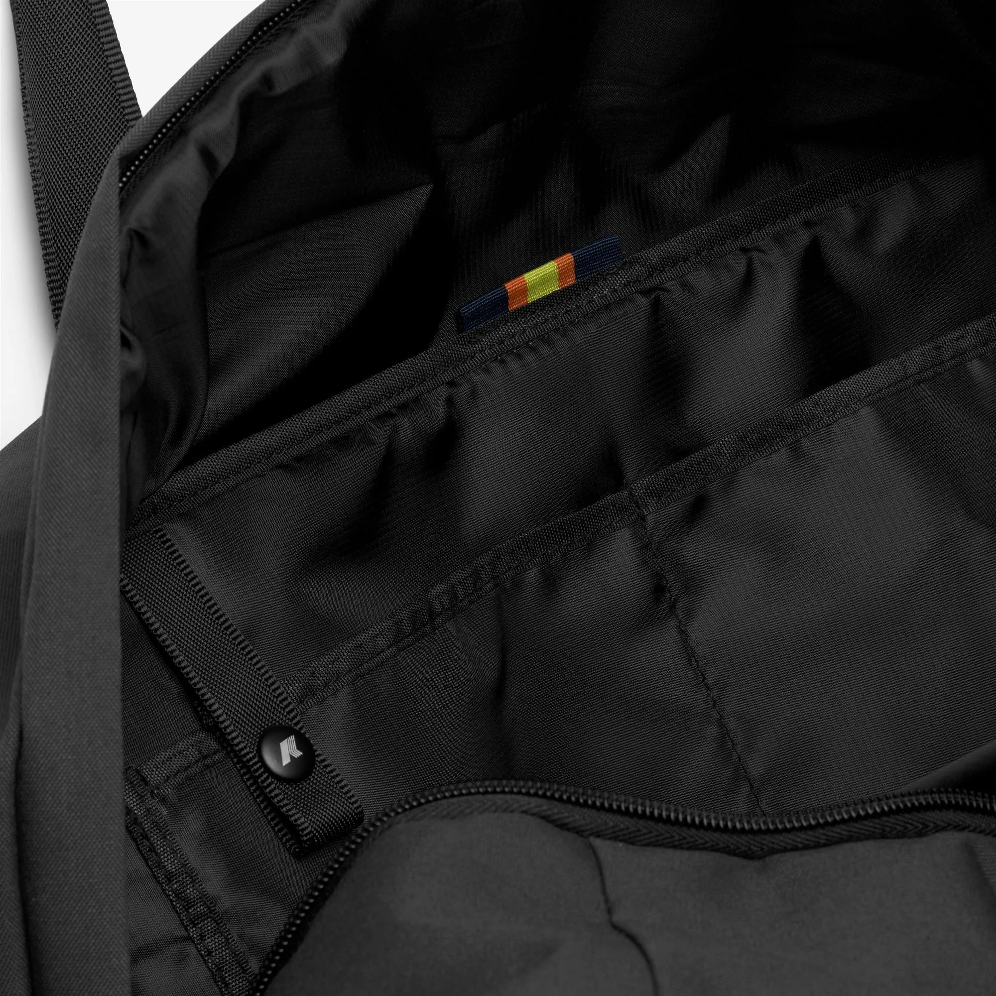 MAXEN - Bags - Duffle - Unisex - Black Pure sold by K-Way product image thumbnail 3