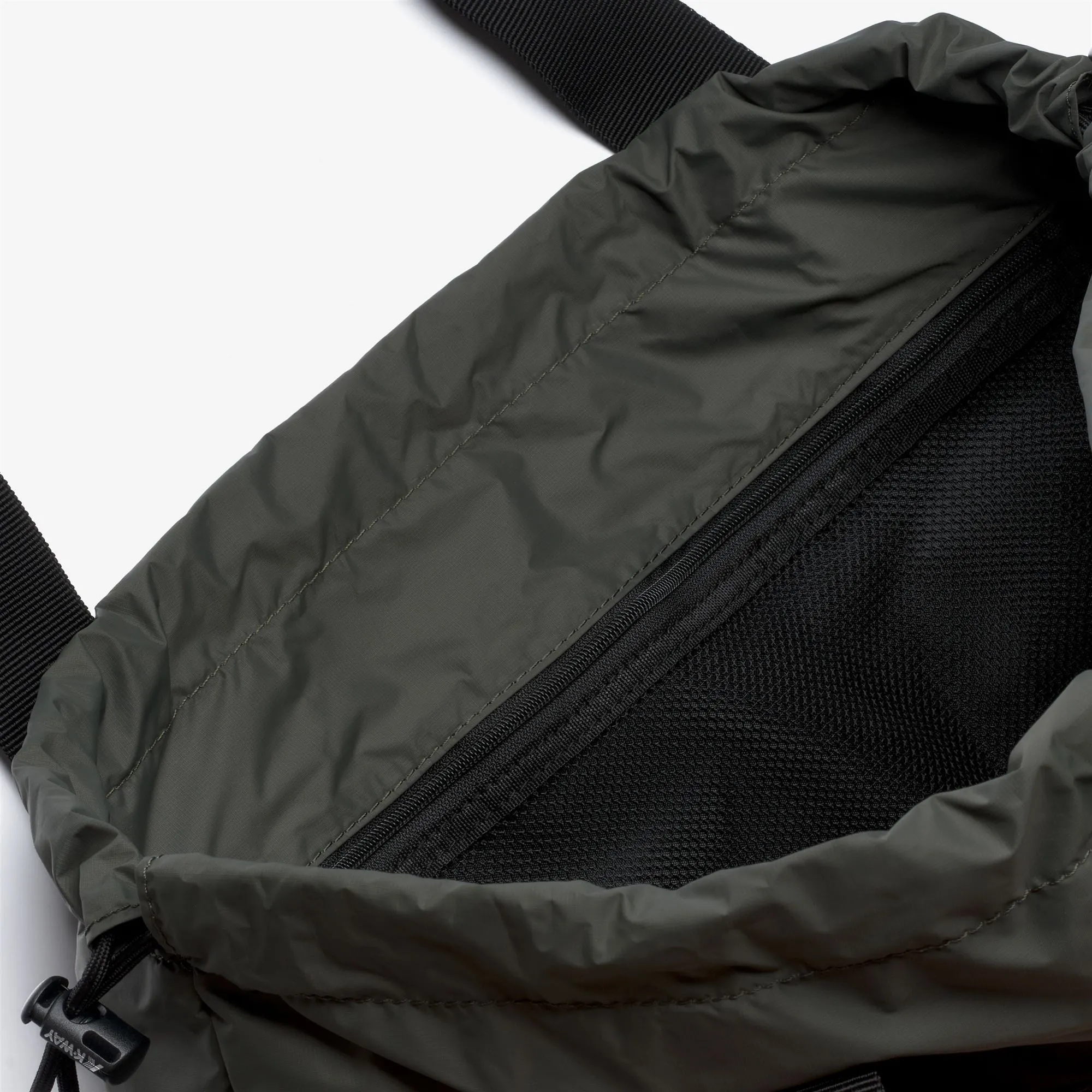 LE VRAI 4.0 JEANETTE - Bags - Tote Bag - Unisex - GREEN BLACKISH sold by K-Way product image thumbnail 3