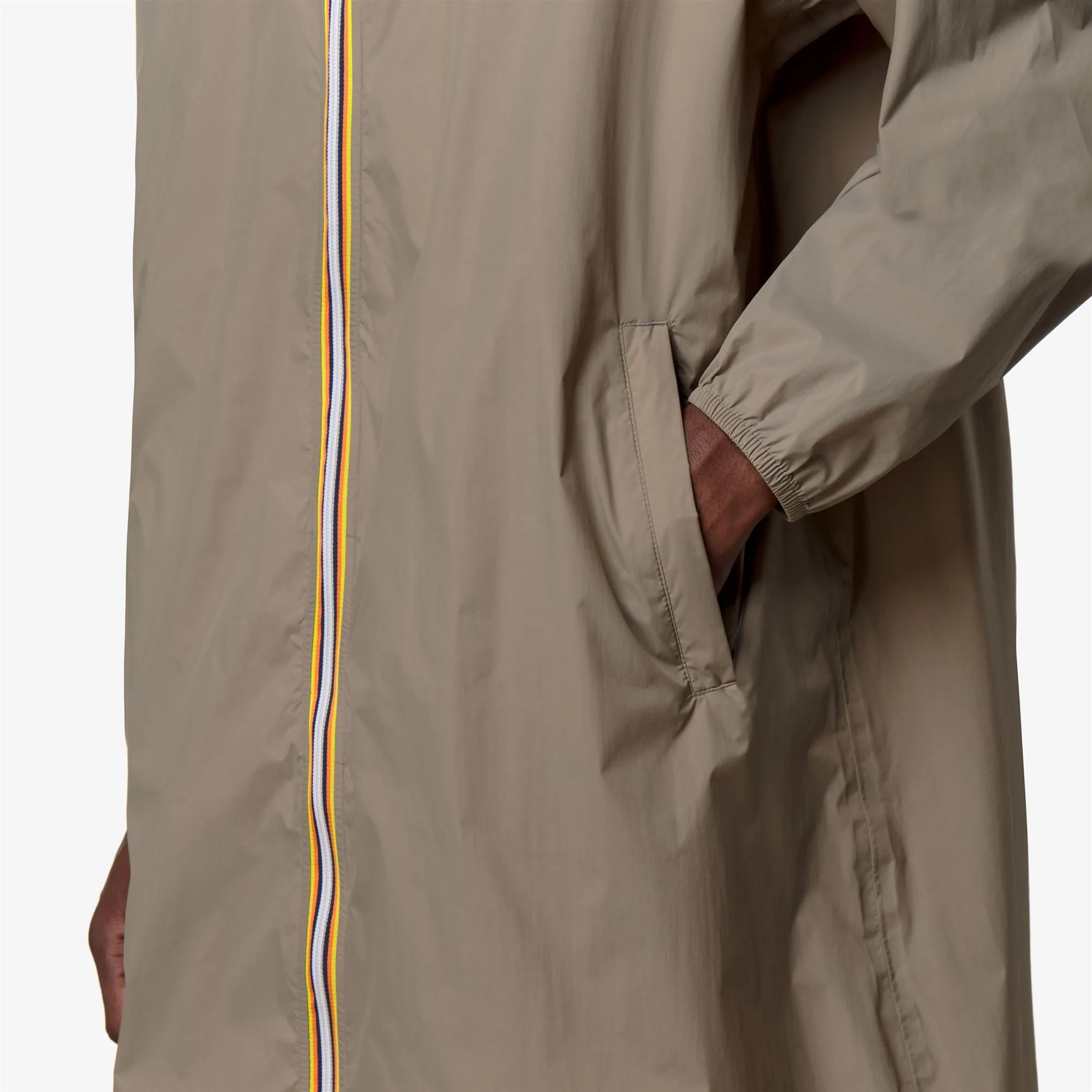 LE VRAI 4.0 EIFFEL EAST - Jackets - Long - Unisex - Beige Taupe sold by K-Way product image thumbnail 4