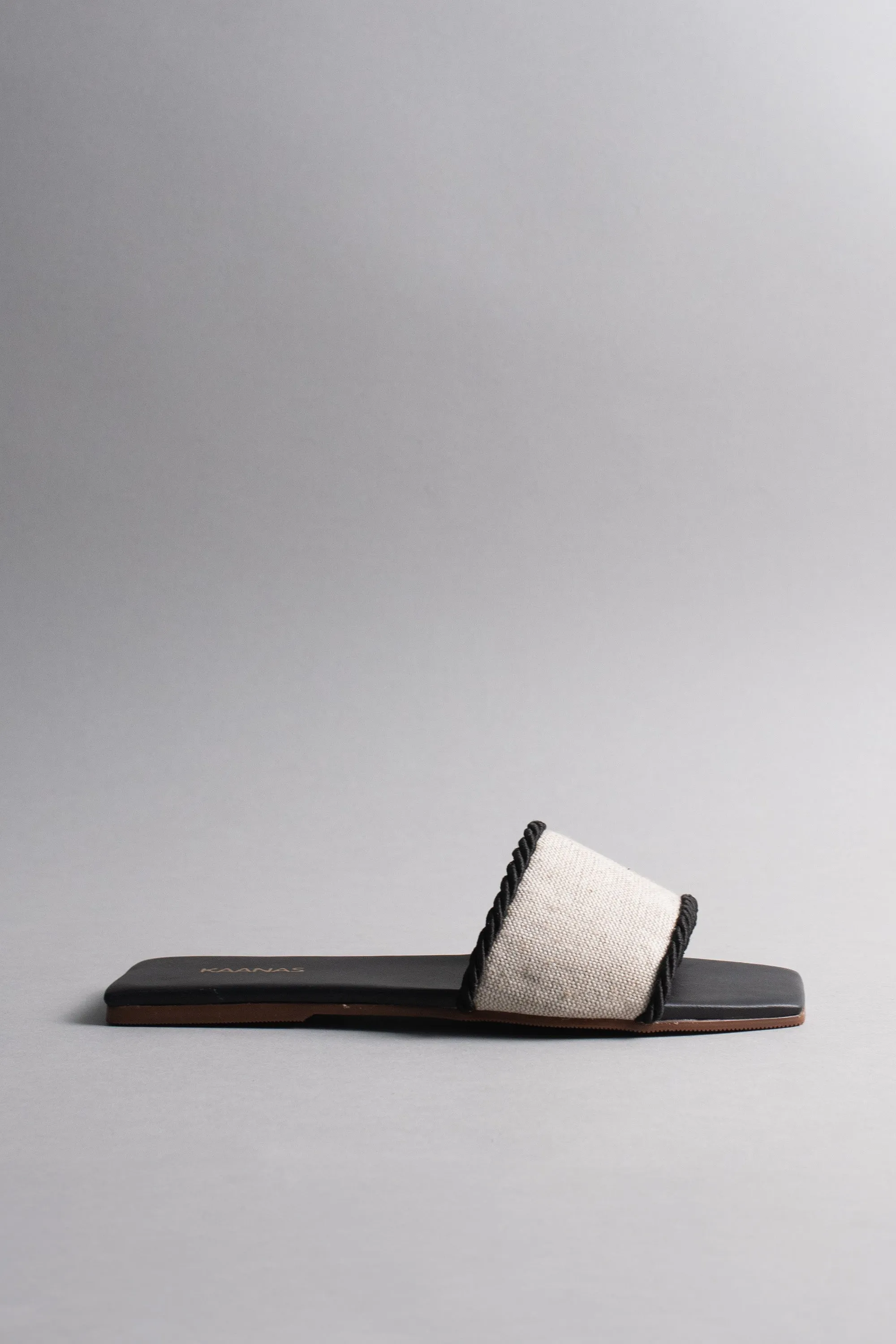 Finn Black sold by Kaanas product image thumbnail 3