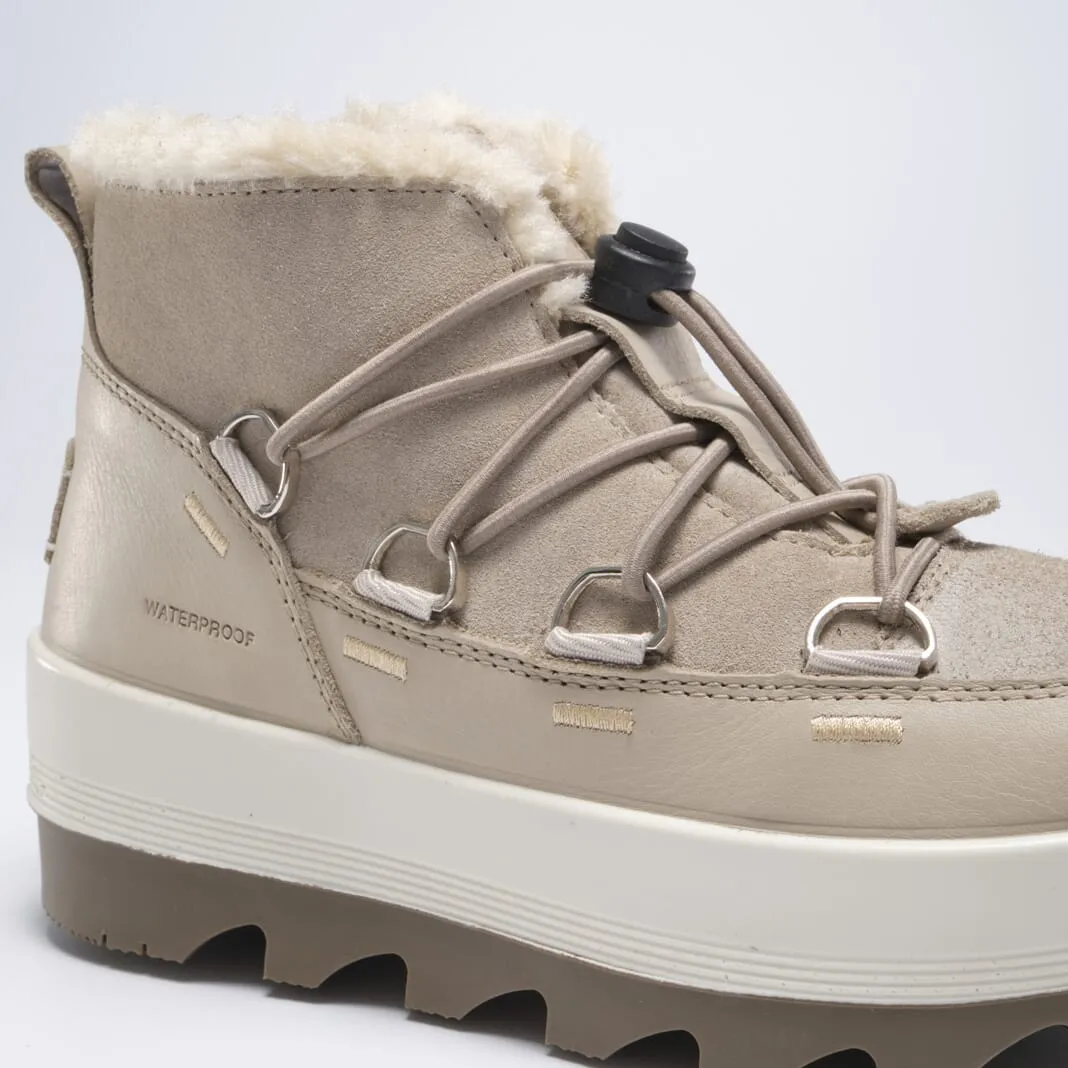 CELESTE LO sold by Kamik product image thumbnail 4