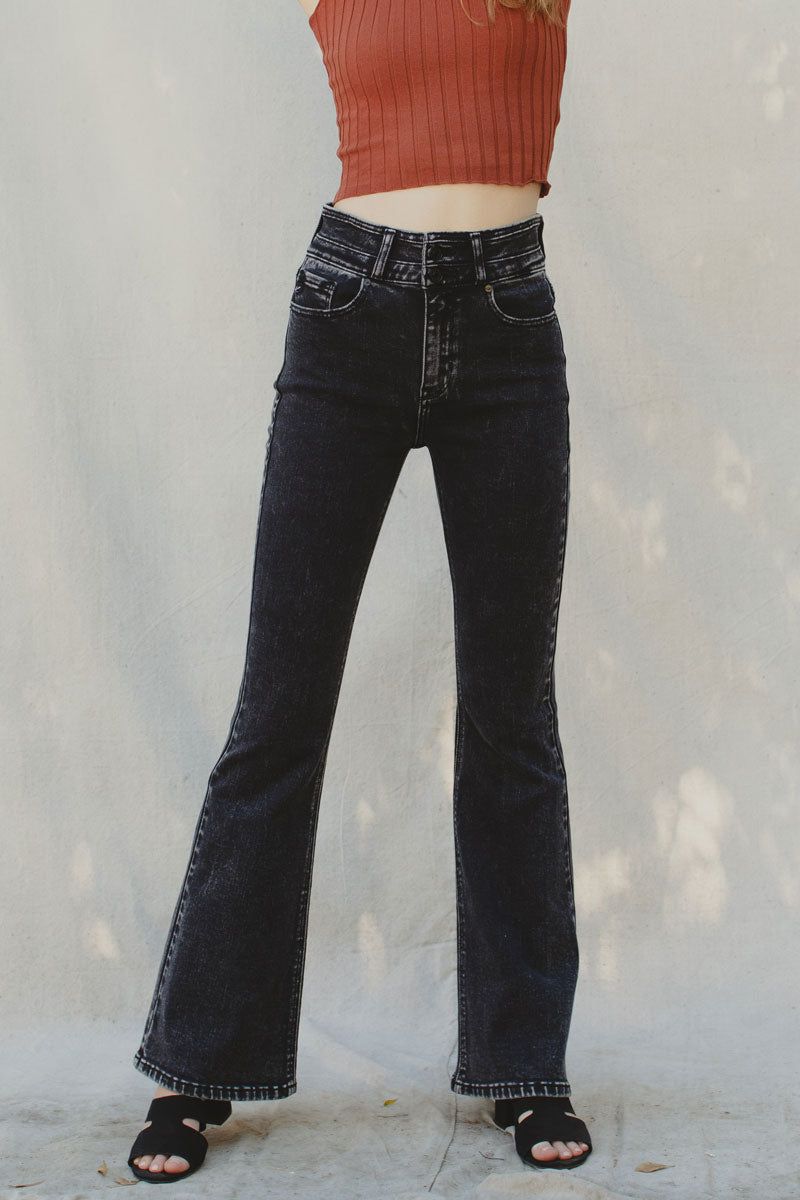 Amirah Ultra High Rise Flare Jeans sold by Kan Can product image thumbnail 4