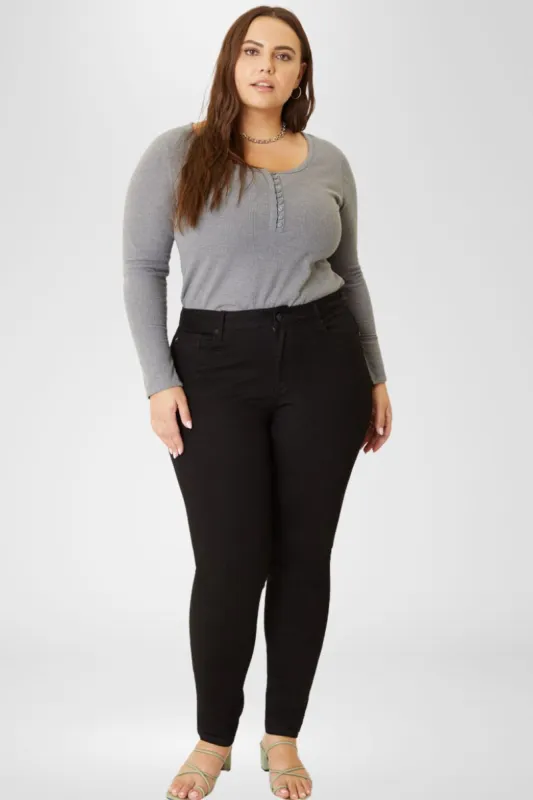 Jessia High Rise Super Skinny Jeans (Plus Size) sold by Kan Can