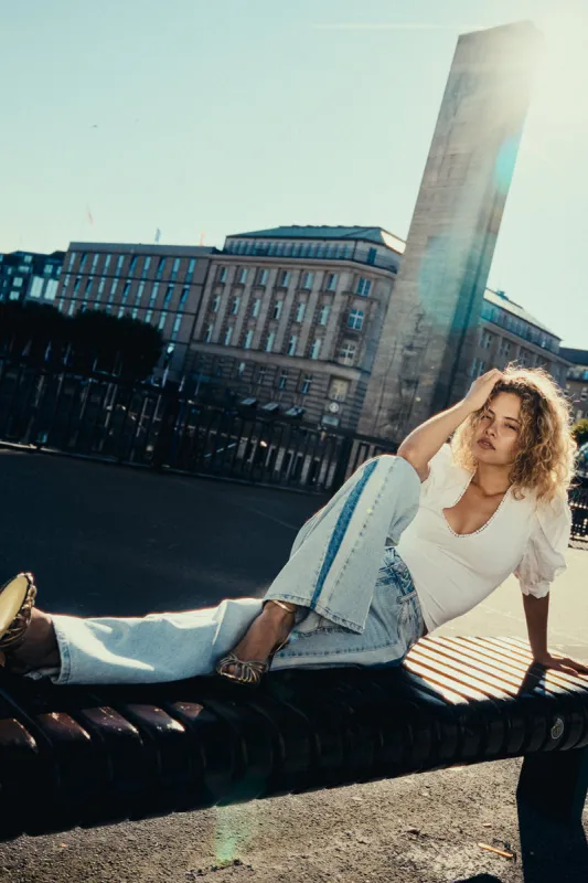 Mona High Rise Wide made by Kan Can