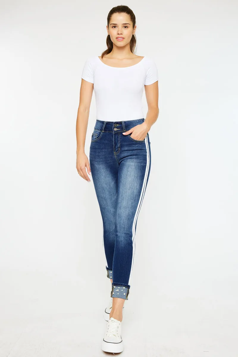 Monique Mid Rise Crop Skinny sold by Kan Can product image thumbnail 3