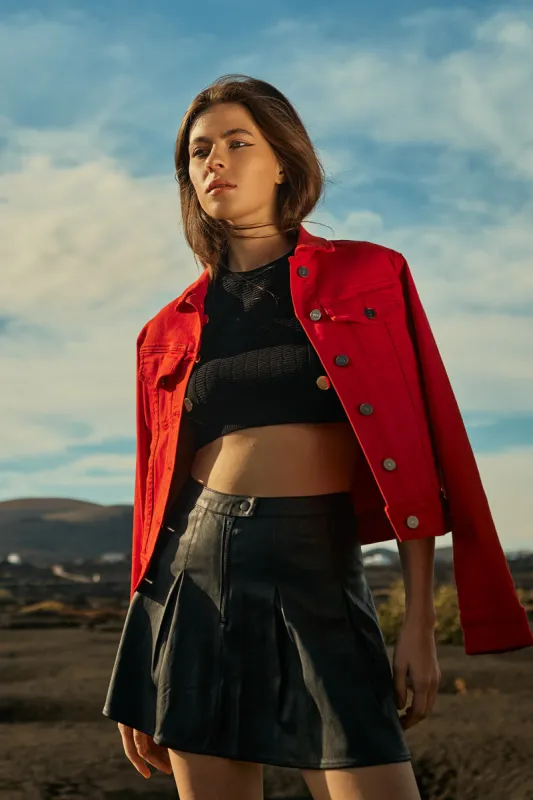 Tulip Color Jacket sold by Kan Can