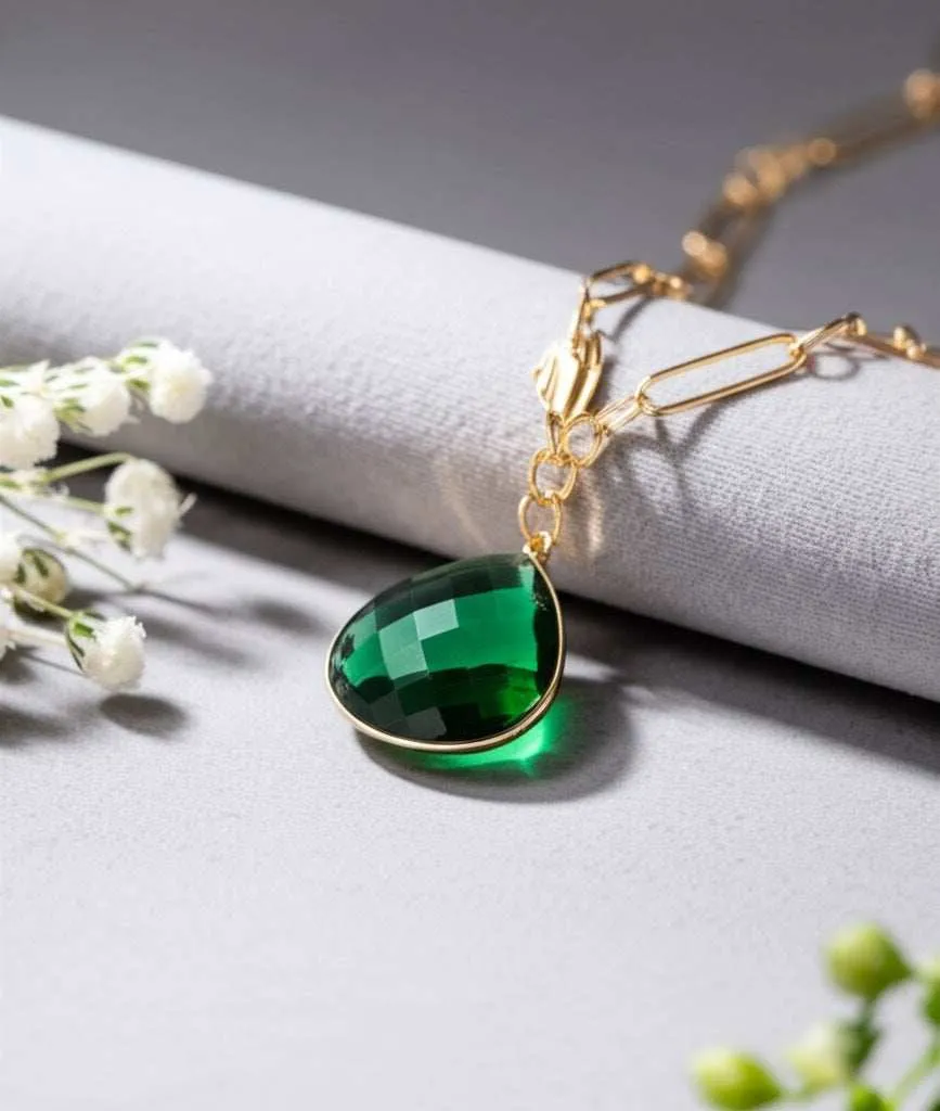 Emerald Quartz Pendant Necklace sold by Karen Kane product image thumbnail 3