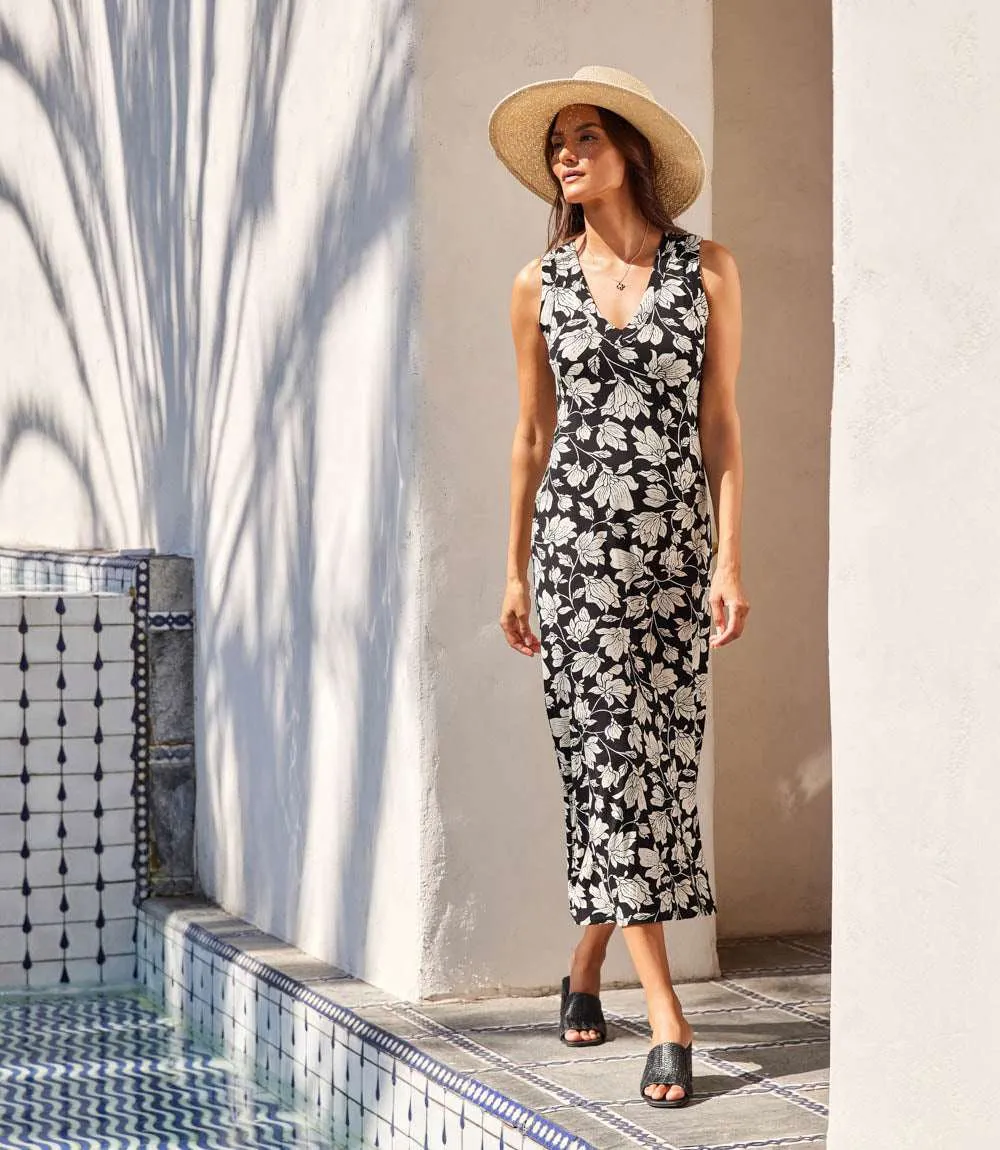 Petite Size Sleeveless V-Neck Midi Dress sold by Karen Kane product image thumbnail 2