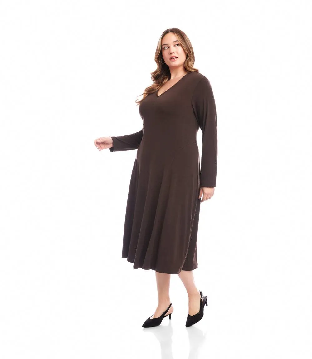 Plus Size Kate V-Neck Midi Travel Jersey Dress sold by Karen Kane product image thumbnail 2