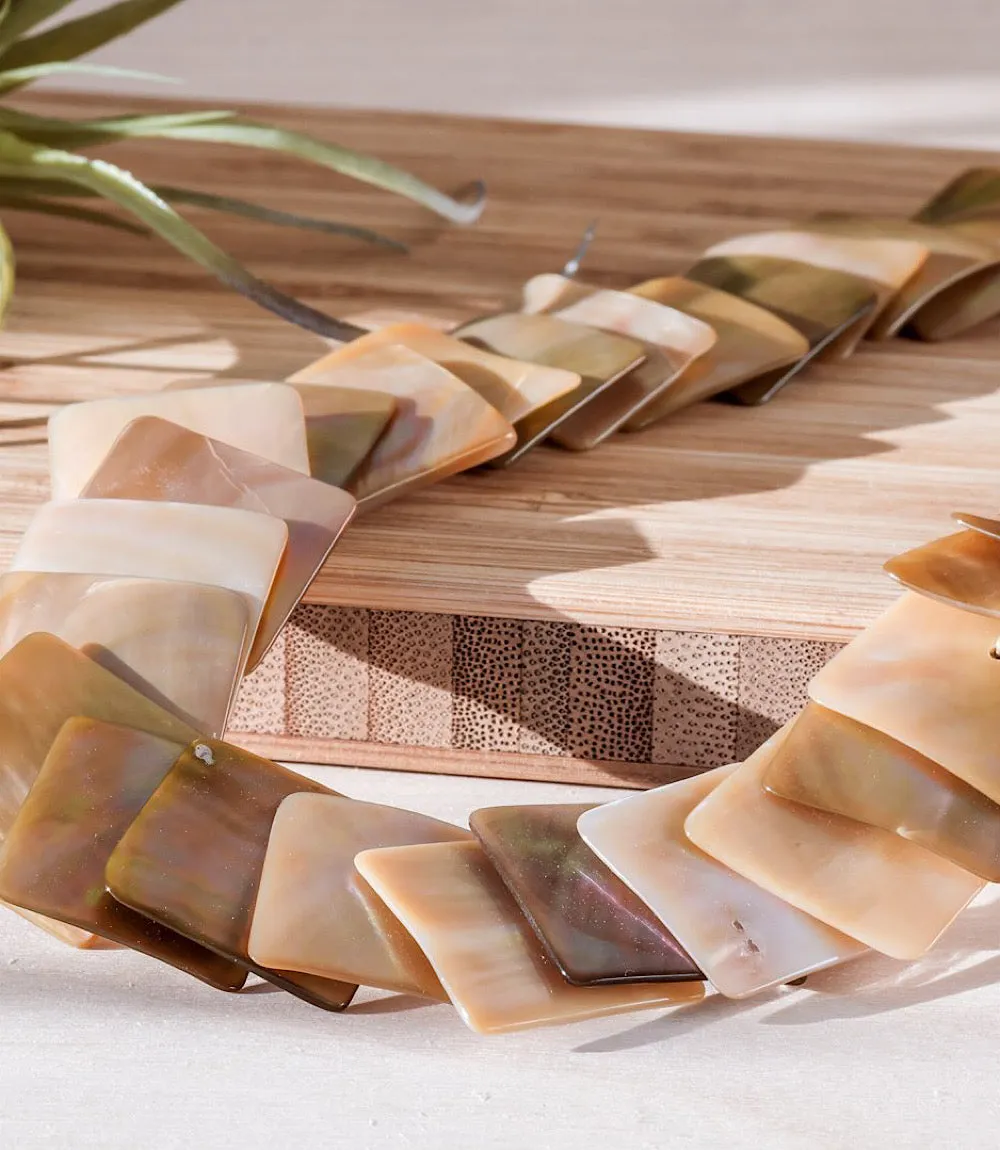 Mother Of Pearl Playa Necklace sold by Karen Kane product image thumbnail 5