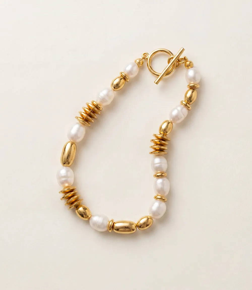 Pearl And Gold Toggle Bracelet sold by Karen Kane product image thumbnail 4