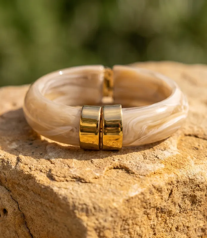 Lucite Bangle Bracelet made by Karen Kane