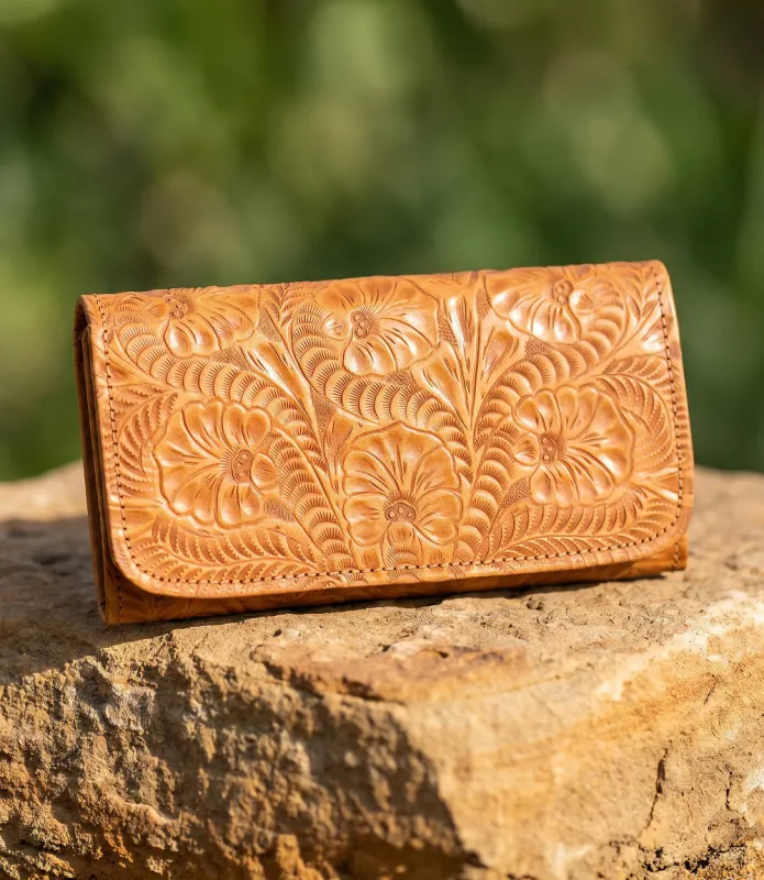 Embossed Tri-Fold Leather Wallet made by American West