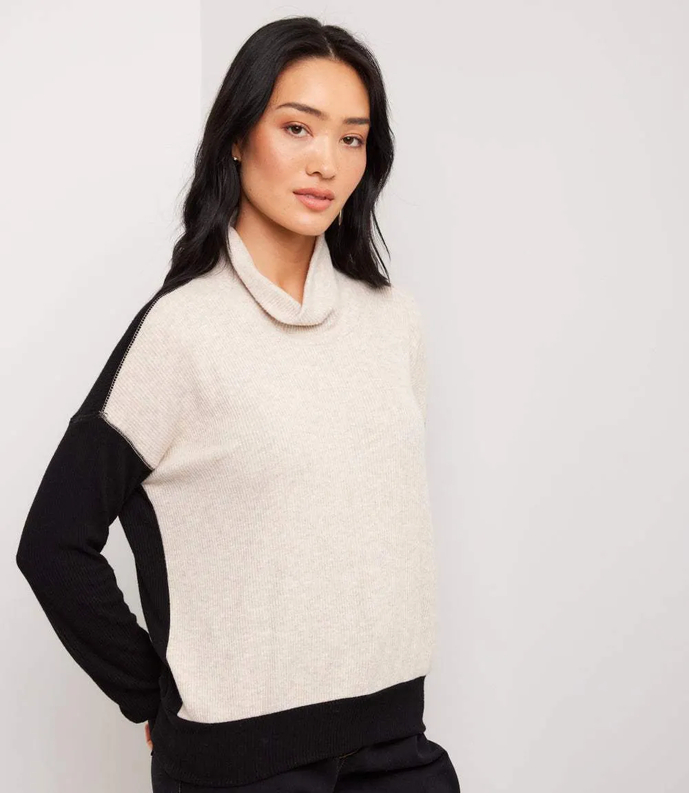 Ribbed Long Sleeve Colorblock Turtleneck Top sold by Karen Kane product image thumbnail 4