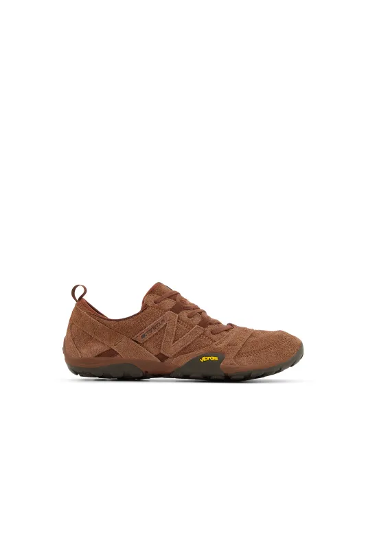 Minimus Rich Oak/Rich Earth sold by Karen Walker