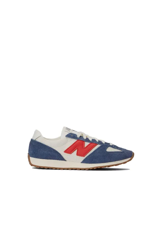 471 Blue/Linen/Beige/True Red sold by Karen Walker