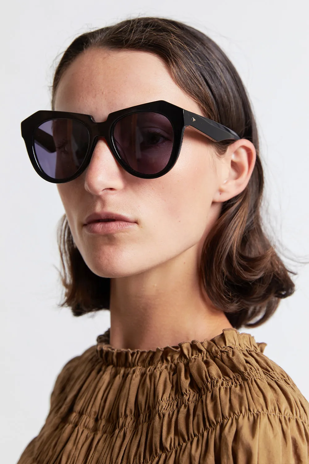 Number One Black sold by Karen Walker product image thumbnail 3