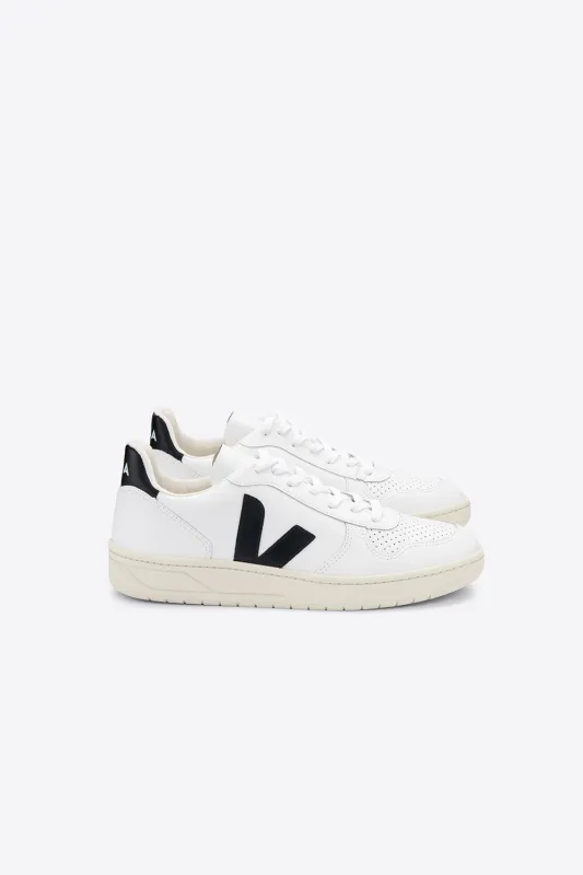 V-10 Extra White/Black sold by Karen Walker