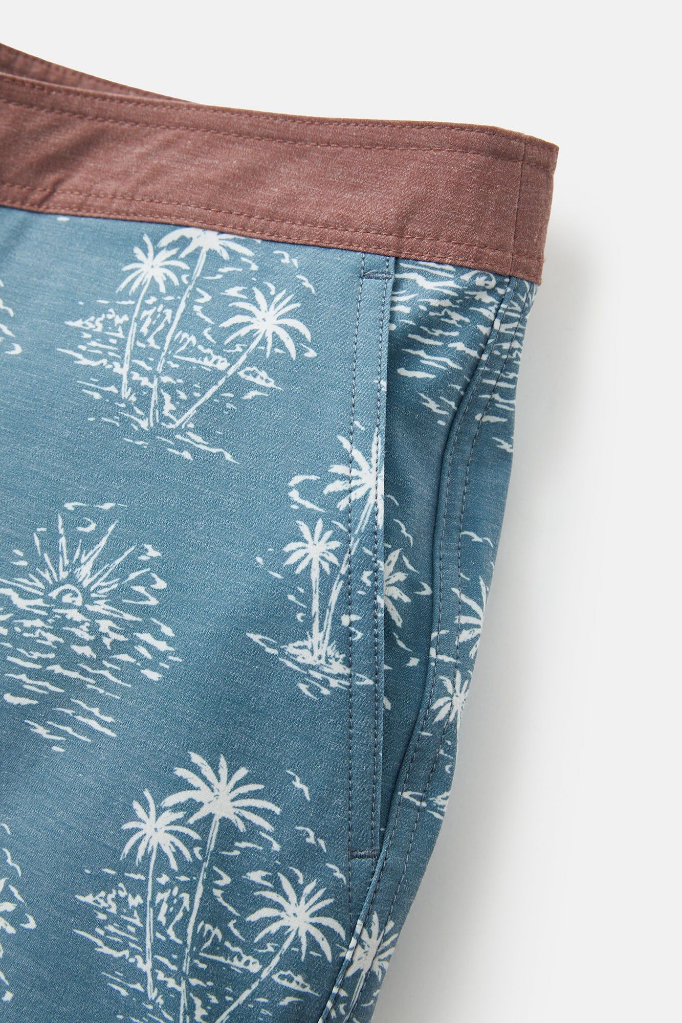 GUSTY HYBRID TRUNK sold by Katin product image thumbnail 8