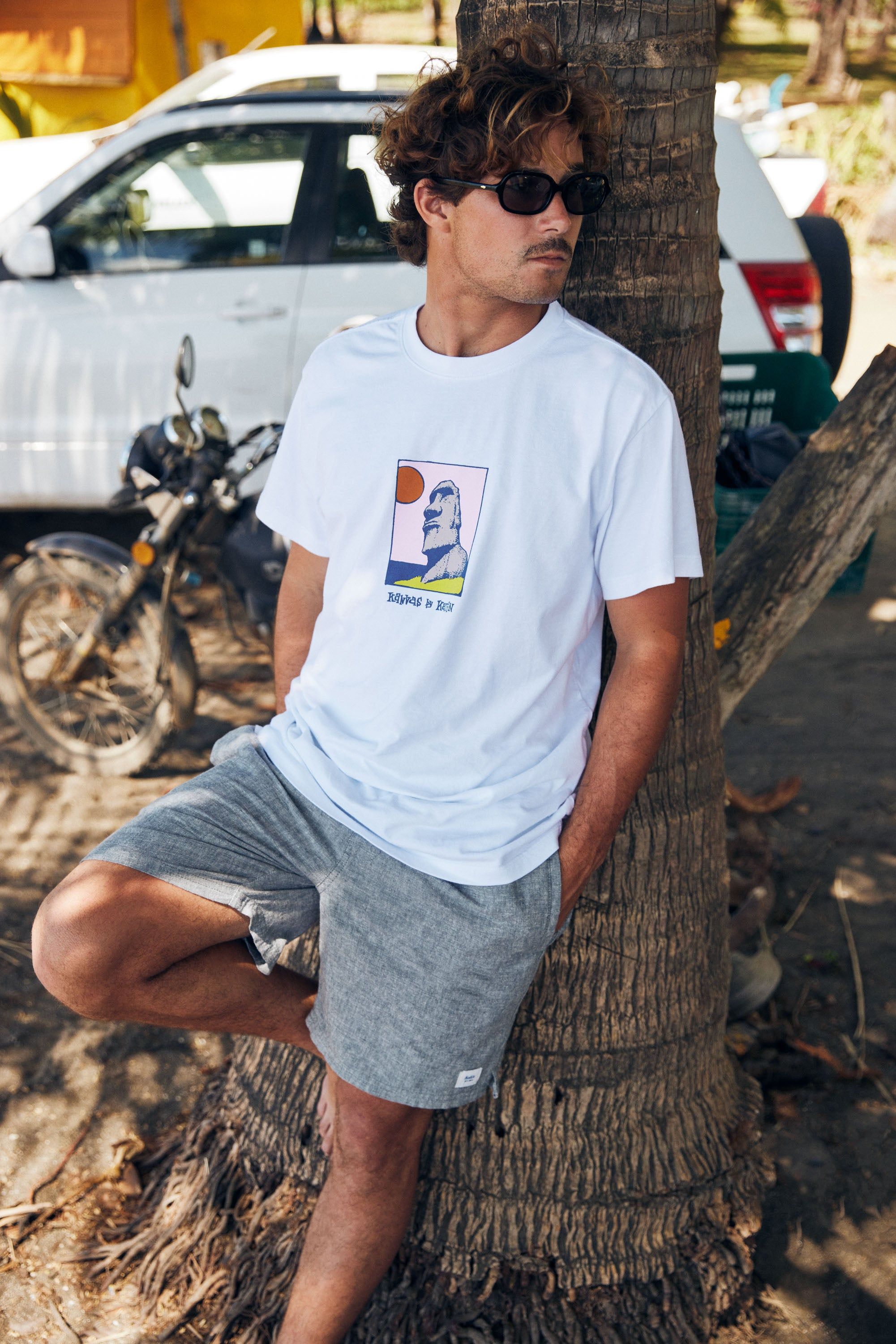 IDOL TEE sold by Katin product image thumbnail 2