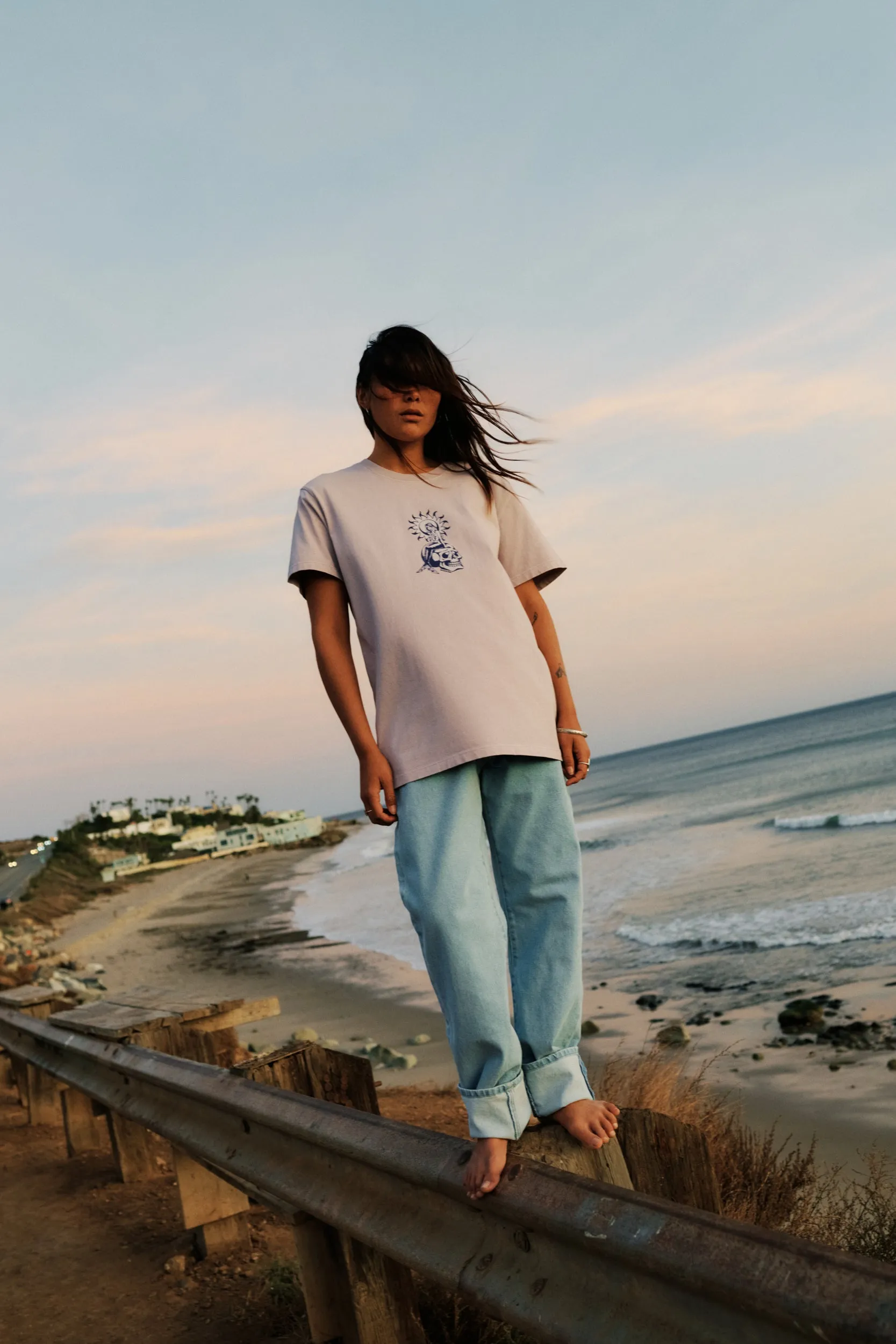 VIXEN TEE sold by Katin product image thumbnail 2