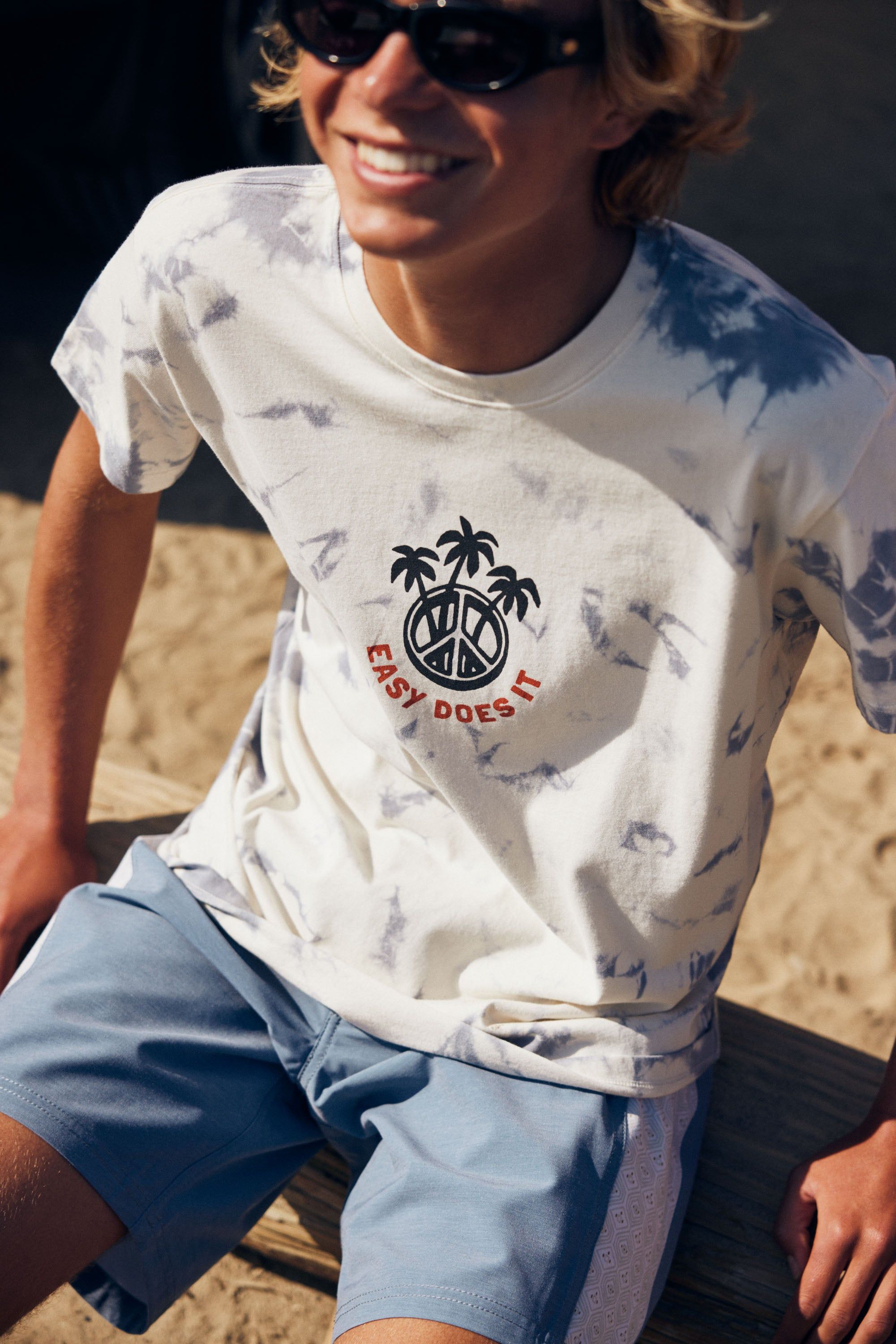 CENTRAL TEE sold by Katin product image thumbnail 2