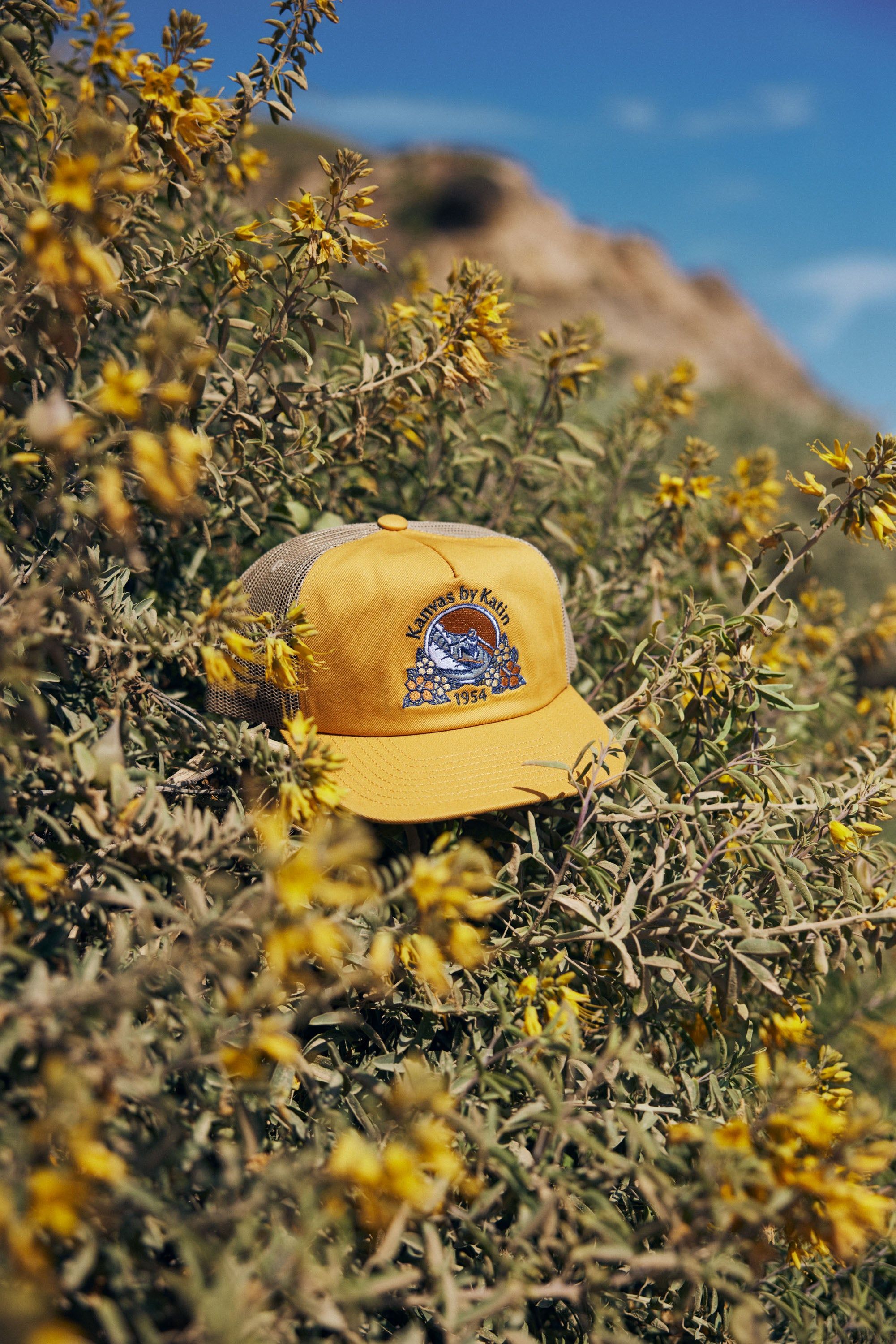 VINTAGE TRUCKER HAT sold by Katin product image thumbnail 2