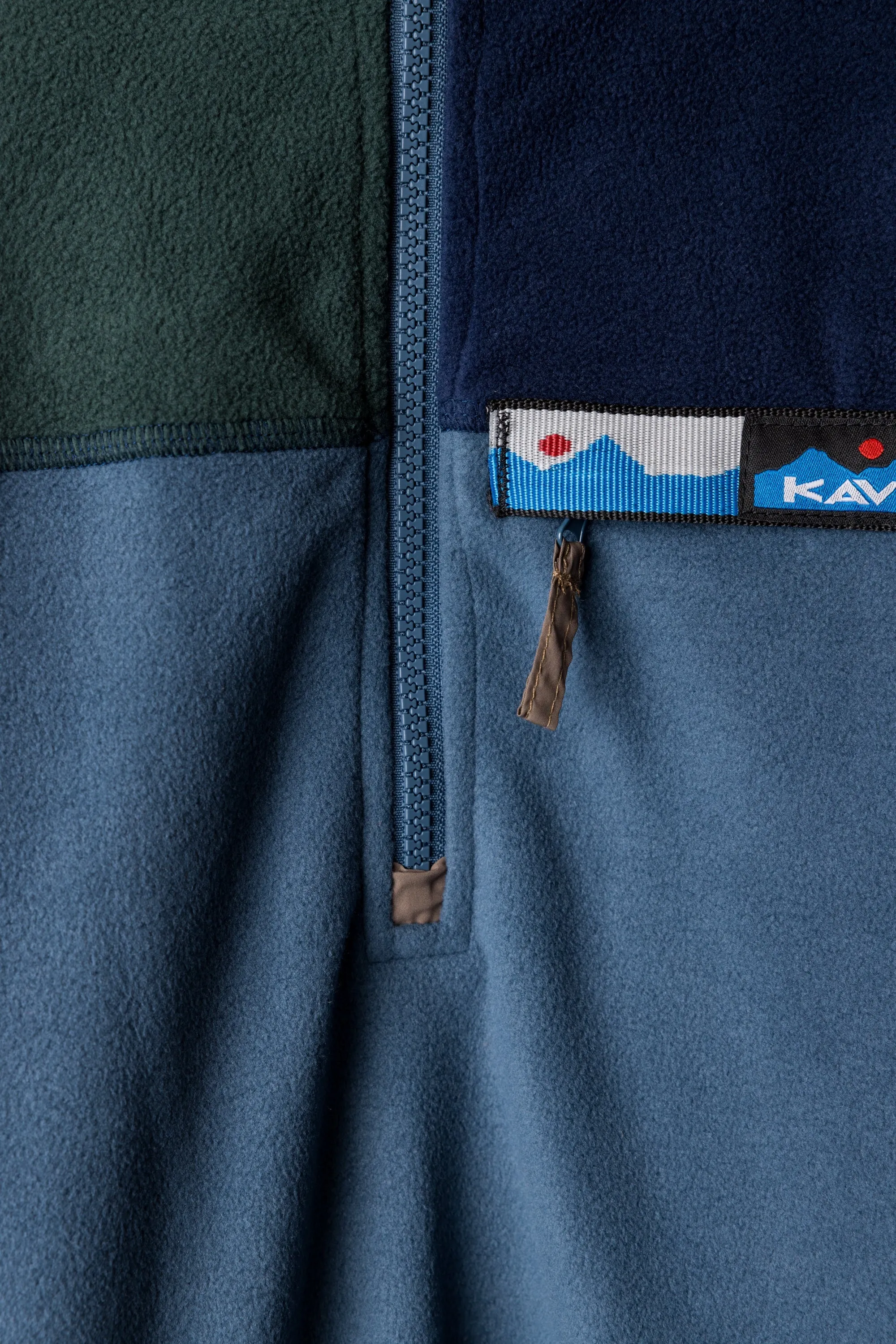 Winter Throwshirt sold by Kavu product image thumbnail 4