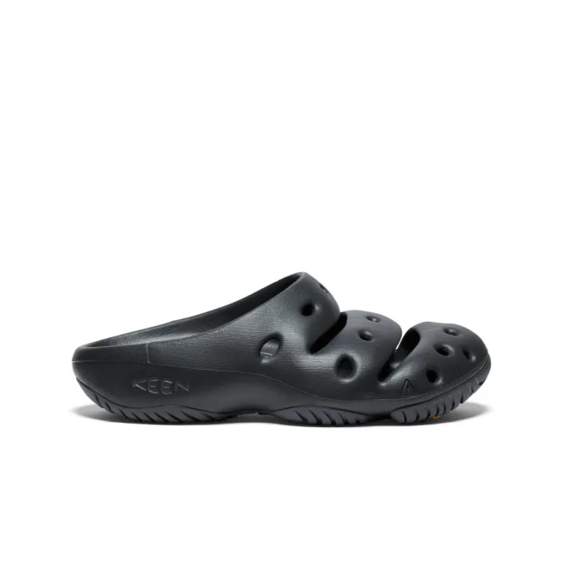 Men's Yogui Clog  |  Black/Magnet sold by Keen