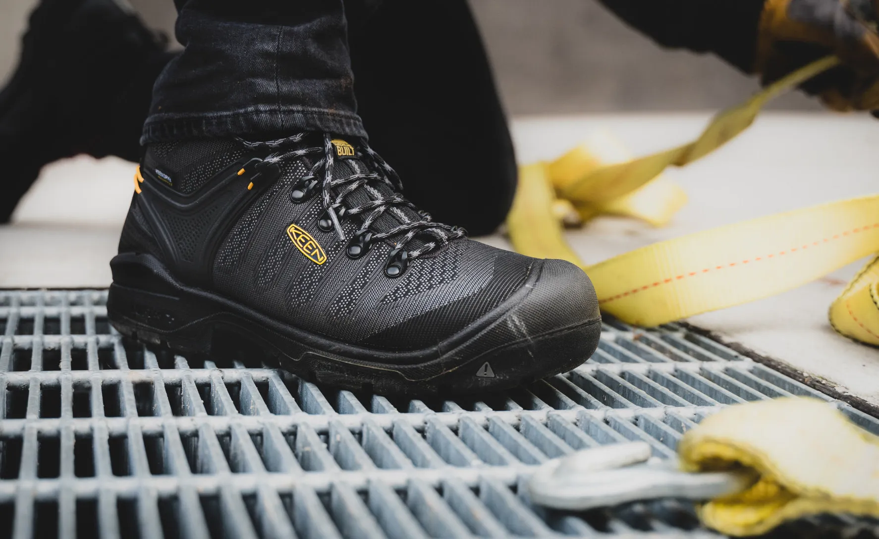 Men's Dearborn 6" Waterproof Boot (Carbon-Fiber Toe) | Black/Steel Grey sold by Keen product image thumbnail 5