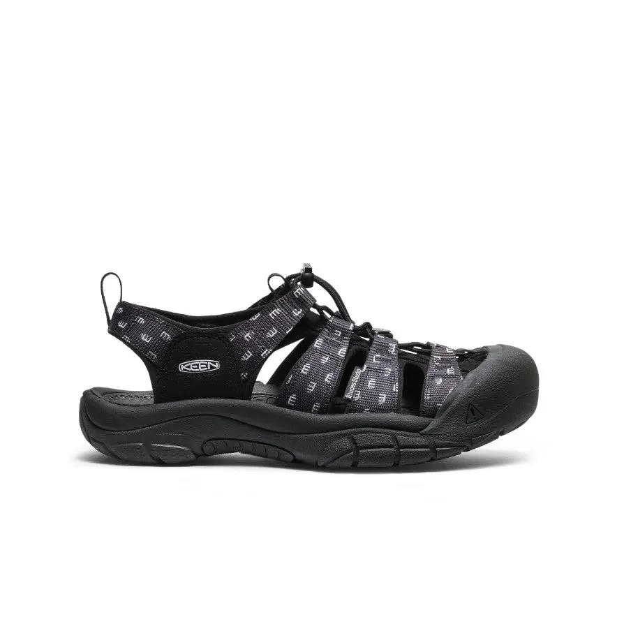 Men's Newport Retro Sandal x Études Studio | Etudes Black sold by Keen