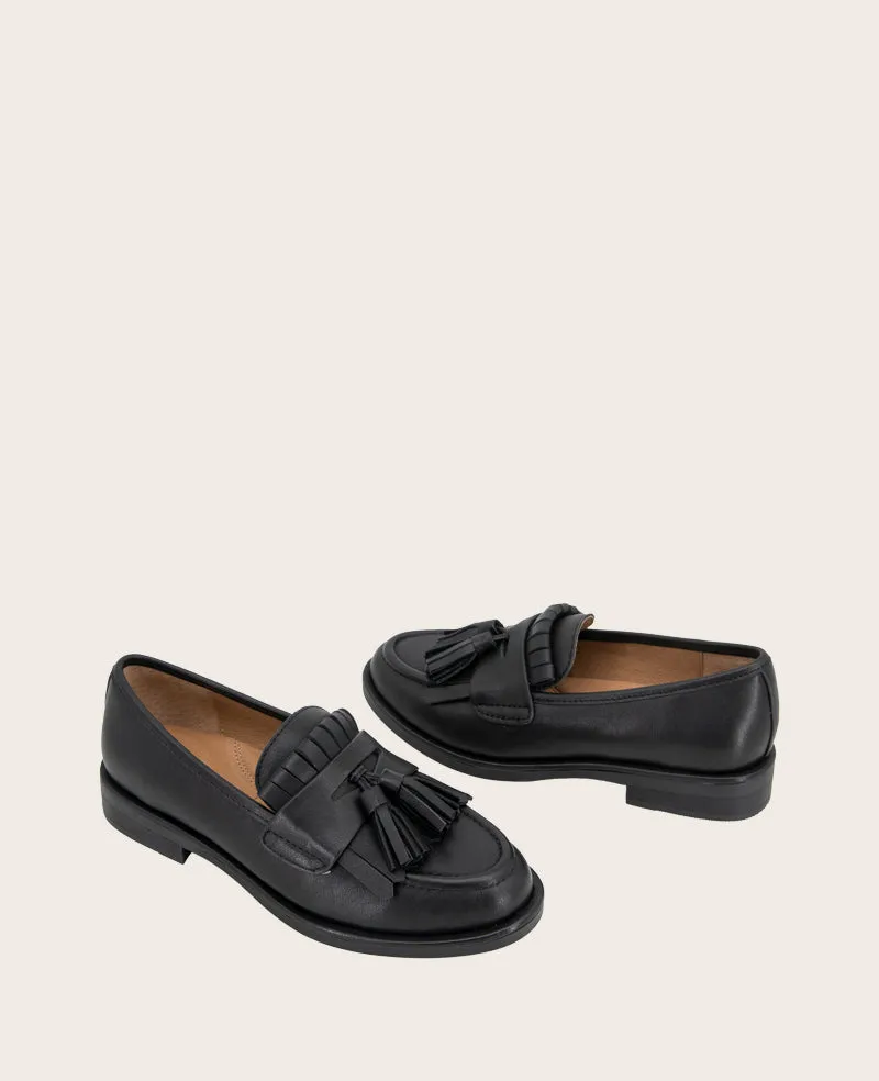 GENTLE SOULS - Cydney Leather Tassel Loafer sold by Kenneth Cole product image thumbnail 2