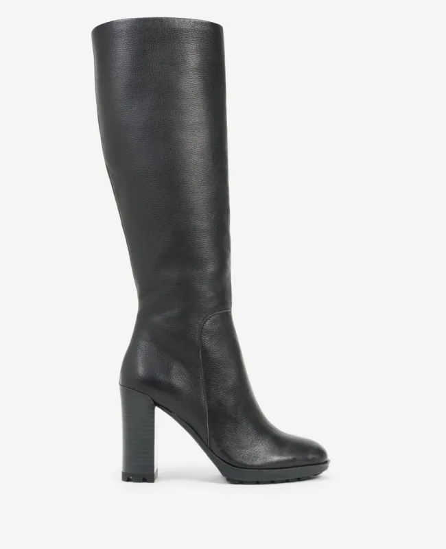 Justin Lug Boot sold by Kenneth Cole