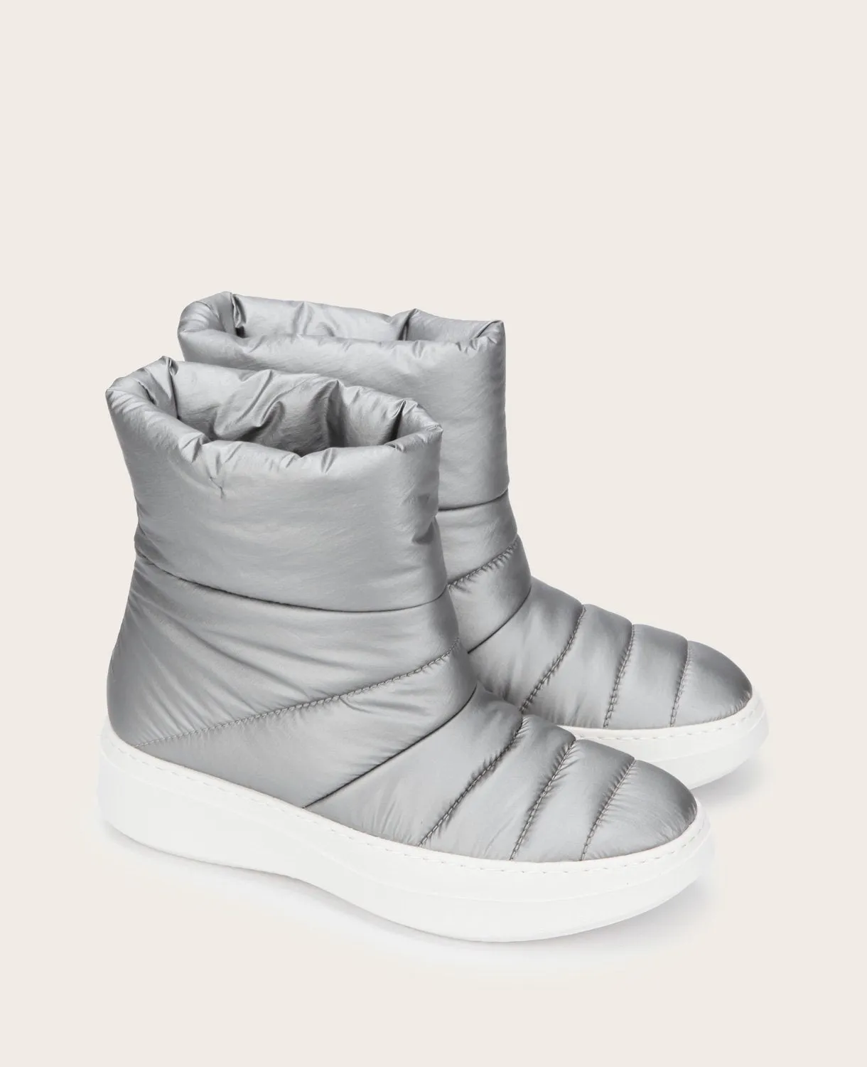 GENTLE SOULS - Rosette Puff Slip On Boot sold by Kenneth Cole product image thumbnail 4