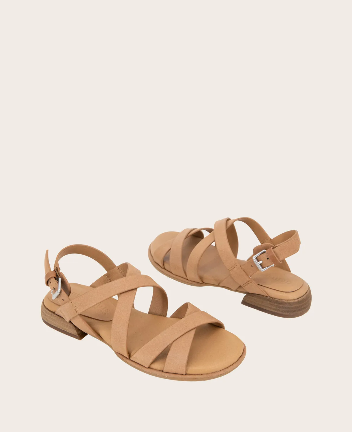 GENTLE SOULS - Helen Sandal sold by Kenneth Cole product image thumbnail 2