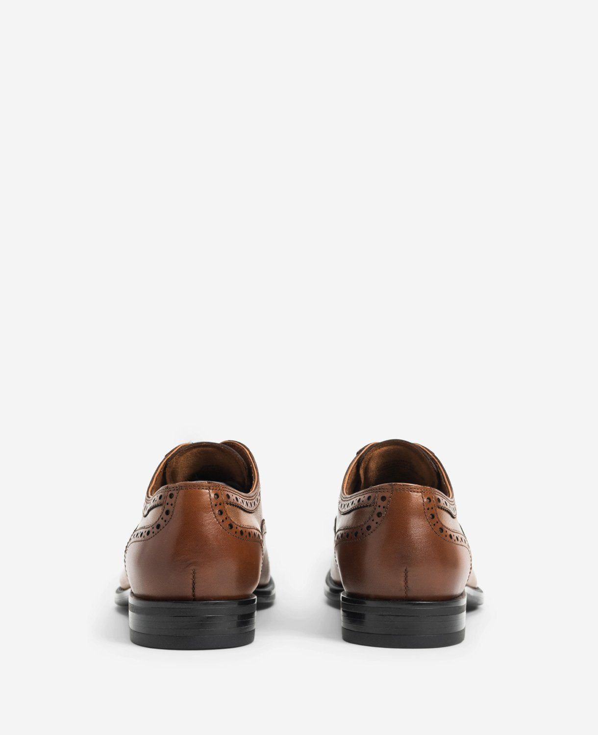 Futurepod Leather Lace-Up Oxford with Medallion Cap Toe sold by Kenneth Cole product image thumbnail 3