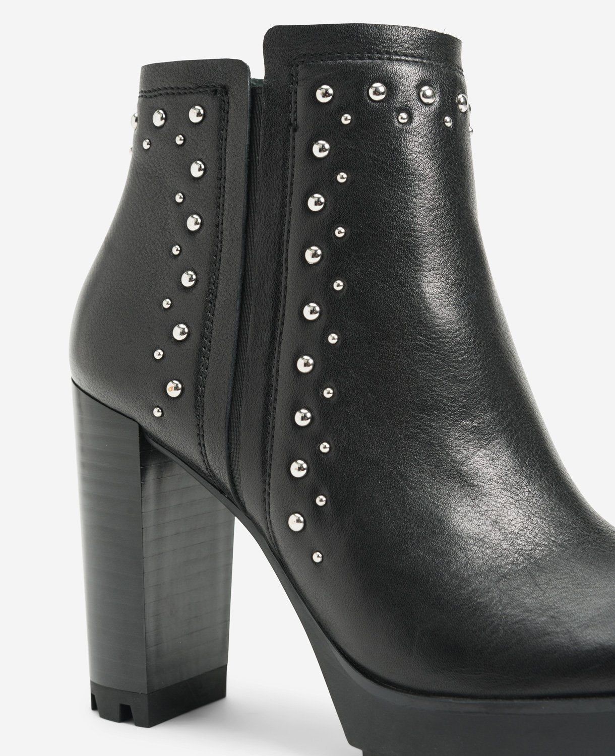 Justin Studded Lug Chelsea Boot with Polar Grip sold by Kenneth Cole product image thumbnail 6
