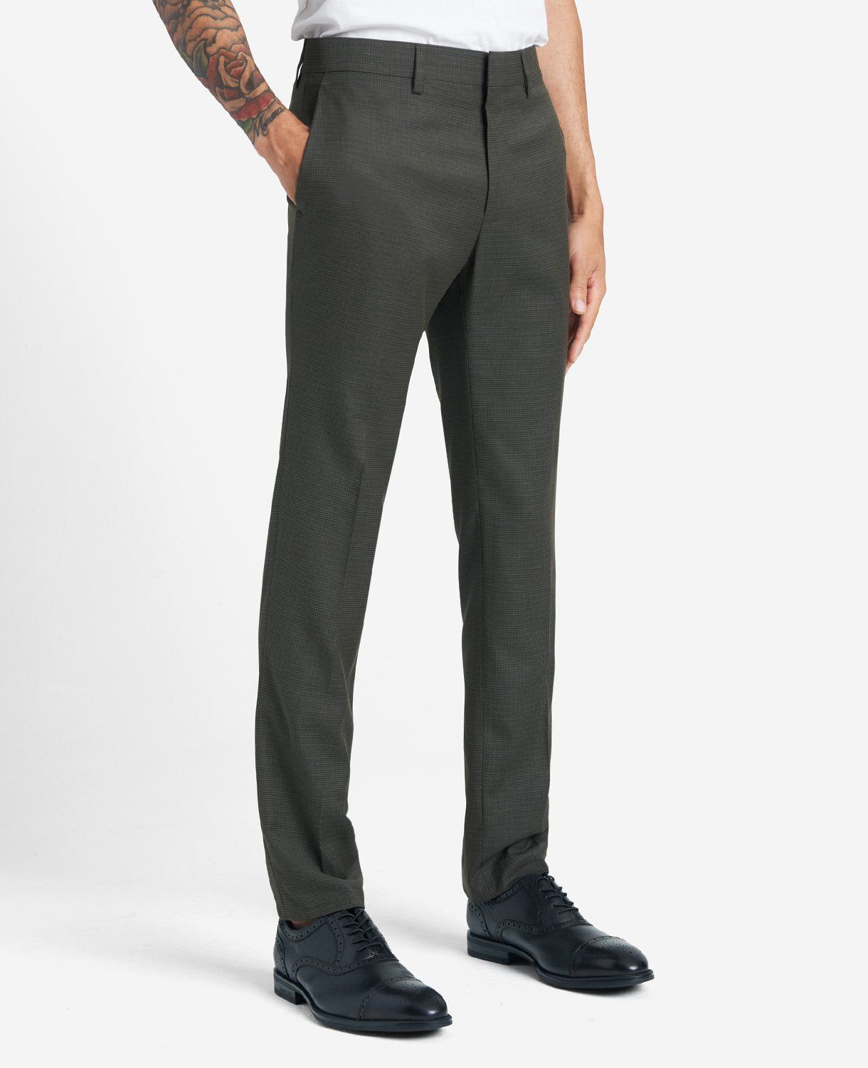 Stretch Micro Houndstooth Skinny-Fit Flex Waistband Dress Pant sold by Kenneth Cole