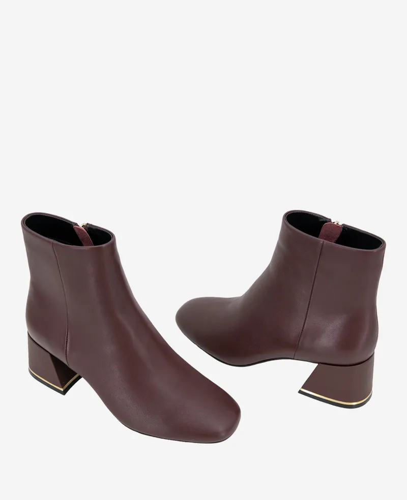 Alec Leather Chelsea Bootie sold by Kenneth Cole product image thumbnail 2