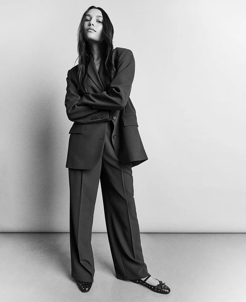 Vision Twill Three Button Boyfriend Blazer sold by Kenneth Cole product image thumbnail 2