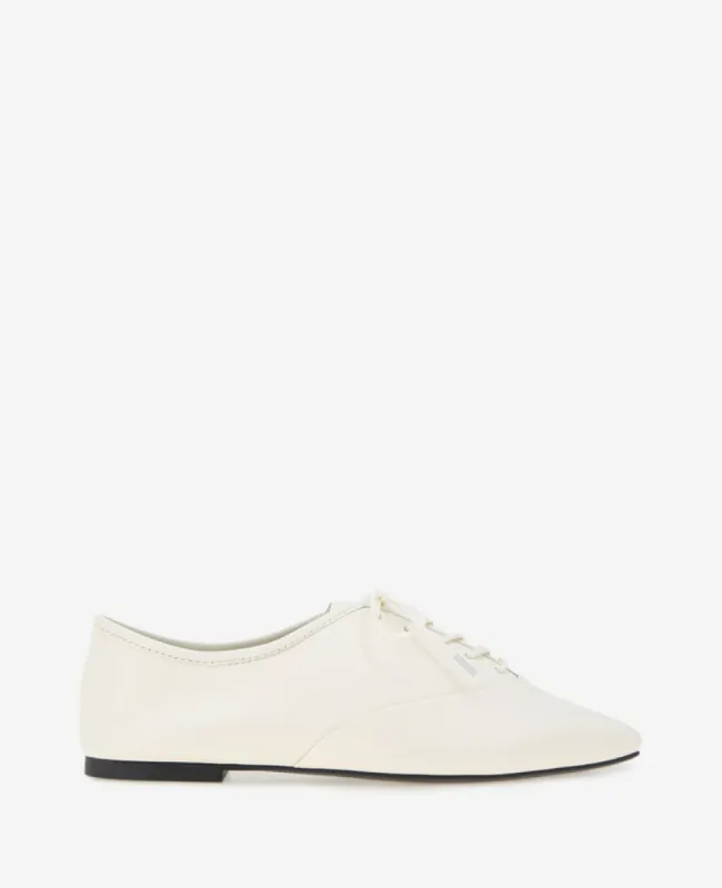 Justice Box Toe Lace Up Flat sold by Kenneth Cole