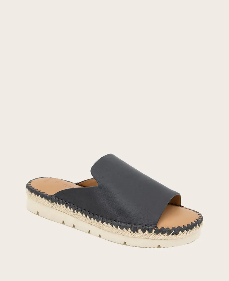 GENTLE SOULS - Leilani Leather Platform Slip On Sandal sold by Kenneth Cole product image thumbnail 4