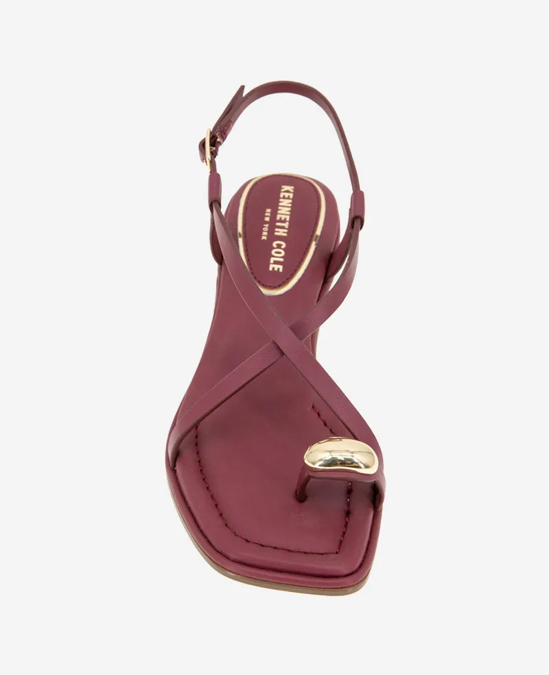 Geala Leather Metal Toe Ring Kitten Heel Sandal sold by Kenneth Cole product image thumbnail 4