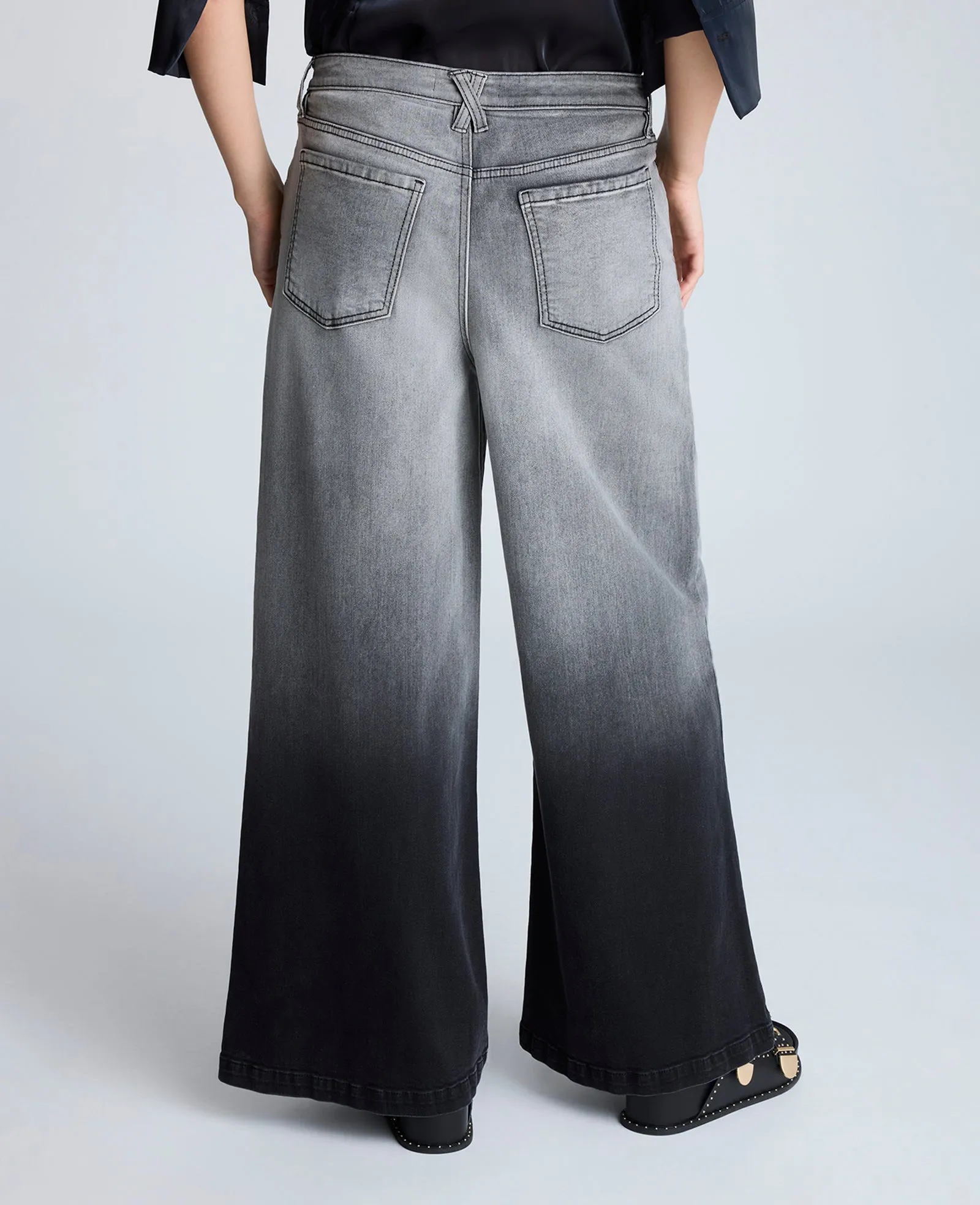 Gradient Dye Wide Leg Denim Jean sold by Kenneth Cole product image thumbnail 4