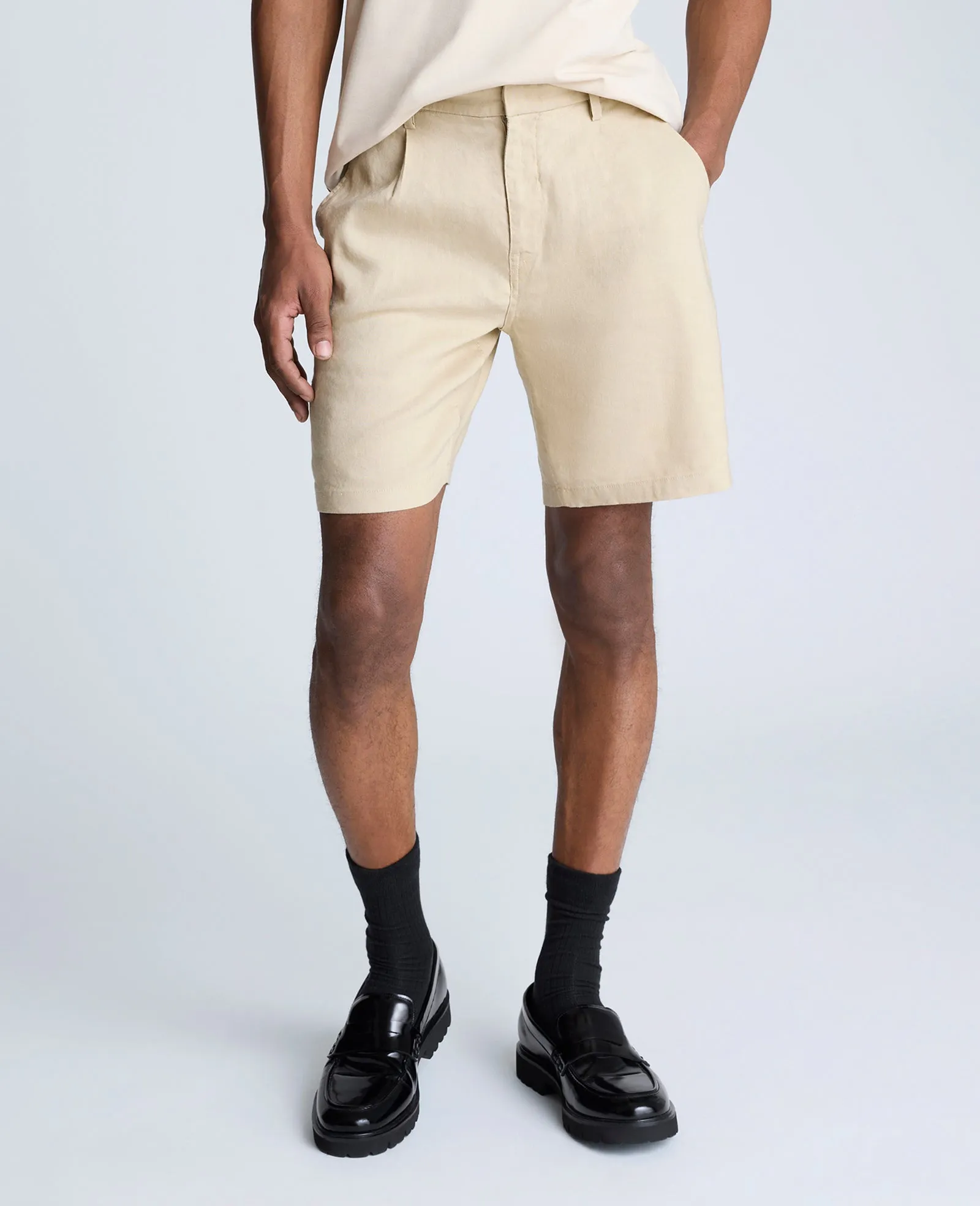 Performance Pleated Linen Short sold by Kenneth Cole product image thumbnail 2